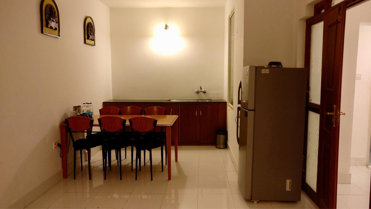 Sai Towers Hotel Puttaparthi Exterior photo